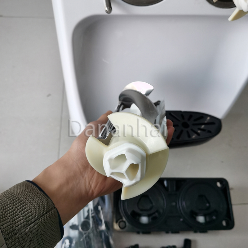 Commercial Kitchen Ice Machine - High End Lightweight Commercial Desktop Ice